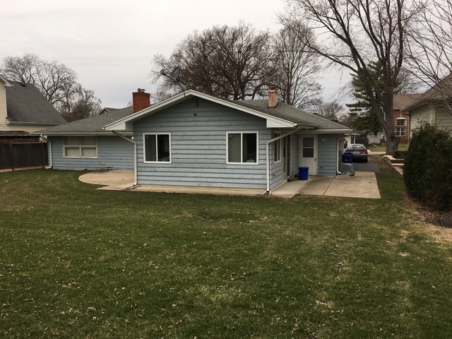 702 Wakeman Ave, Wheaton, IL 60187 photo 4