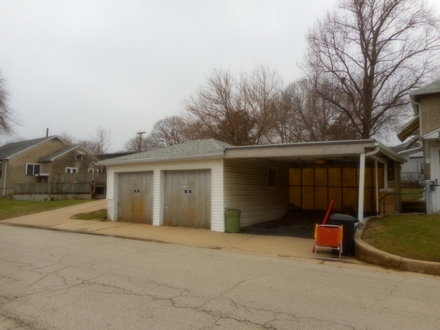1502 Peru St, Peru, IL 61354 photo 7