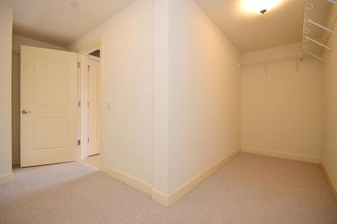 10 E Burlington St #2F, Riverside, IL 60546 photo 13