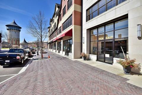 10 E Burlington St #2F, Riverside, IL 60546 photo 2