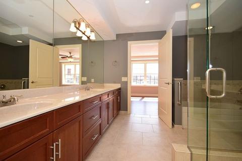 10 E Burlington St #2F, Riverside, IL 60546 photo 15