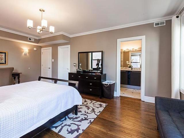 433 W Briar Pl #2A, Chicago, IL 60657 photo 16