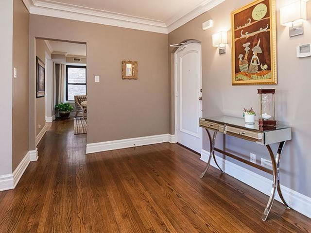 433 W Briar Pl #2A, Chicago, IL 60657 photo 2