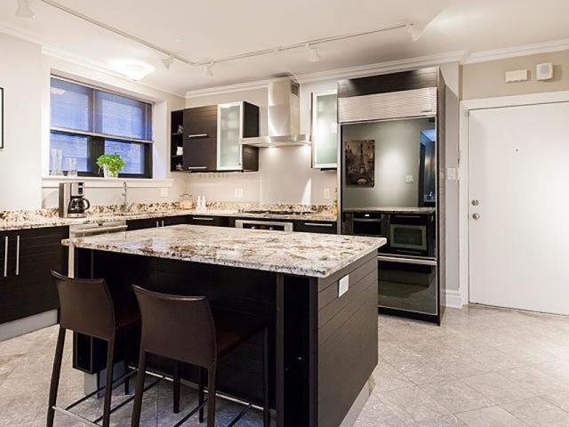433 W Briar Pl #2A, Chicago, IL 60657 photo 9