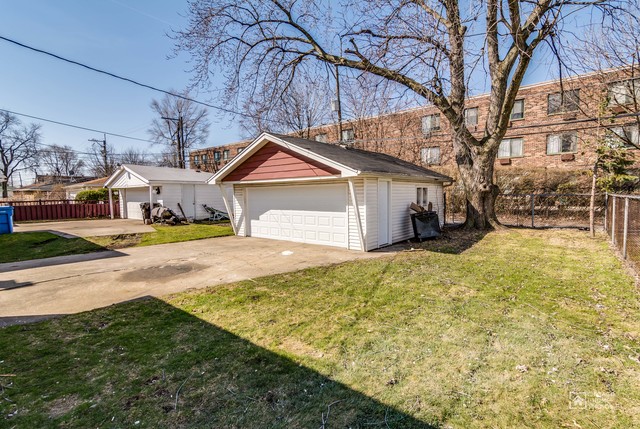10936 S Emerald Ave, Chicago, IL 60628 photo 25