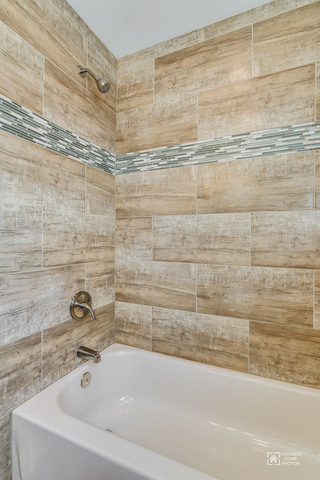 10936 S Emerald Ave, Chicago, IL 60628 photo 8