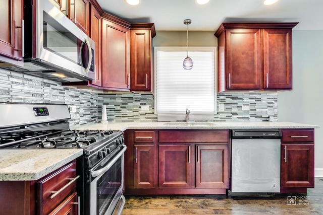 10936 S Emerald Ave, Chicago, IL 60628 photo 4