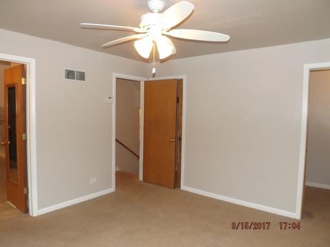 907 E 53rd St, Chicago, IL 60615 photo 11