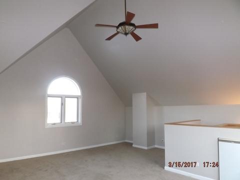 907 E 53rd St, Chicago, IL 60615 photo 17