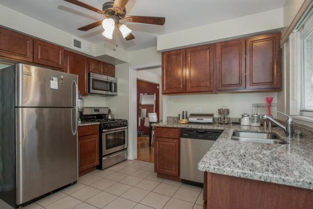 2308 S 24th Ave, Broadview, IL 60155 photo 2