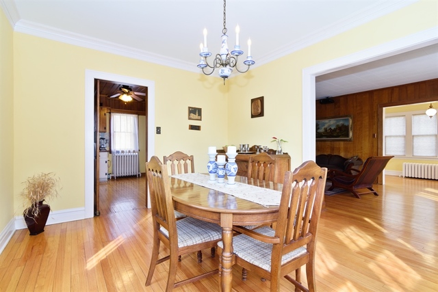 1467 E Algonquin Rd, Des Plaines, IL 60016 photo 3