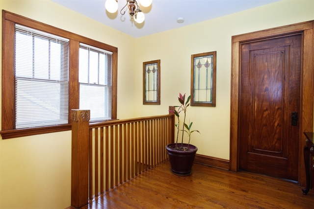 1467 E Algonquin Rd, Des Plaines, IL 60016 photo 8