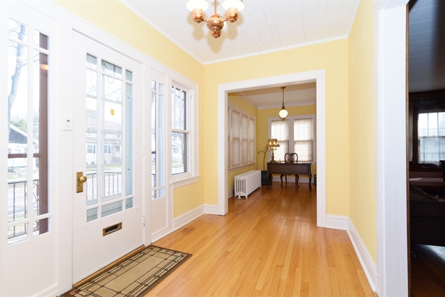 1467 E Algonquin Rd, Des Plaines, IL 60016 photo 9