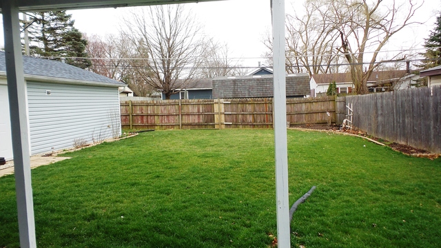 211 E Maxon Ln, Streamwood, IL 60107 photo 7