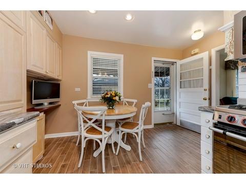 2214 Central Rd, Glenview, IL 60025 photo 5