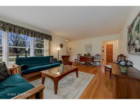 2214 Central Rd, Glenview, IL 60025 photo 2