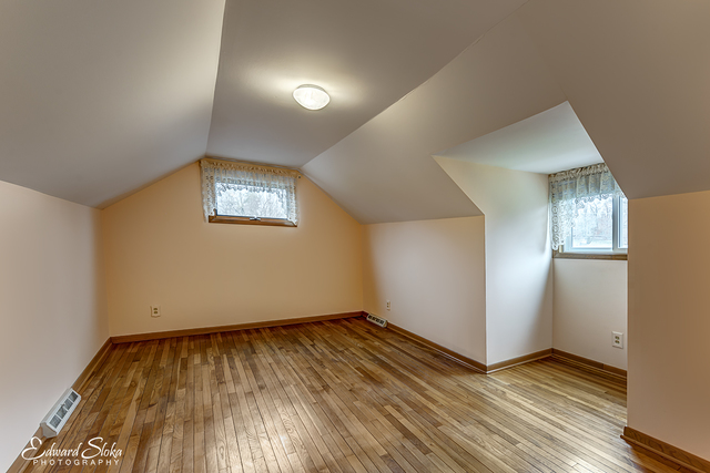 148 S Airlite St, Elgin, IL 60123 photo 12