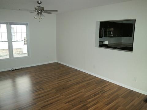 304 E Delaware St, Dwight, IL 60420 photo 2