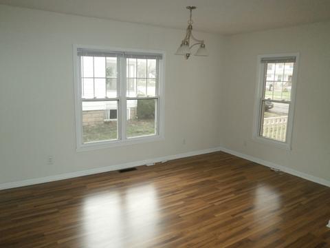 304 E Delaware St, Dwight, IL 60420 photo 4