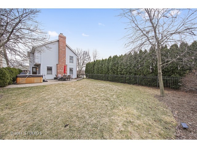 355 E First St, Elmhurst, IL 60126 photo 24