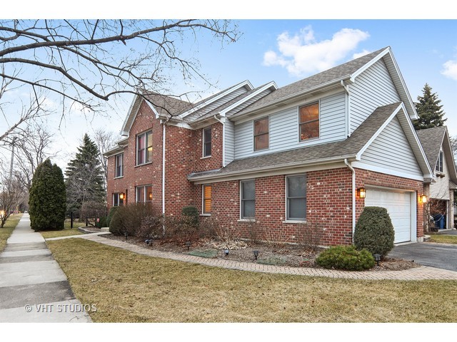 355 E First St, Elmhurst, IL 60126 photo 23