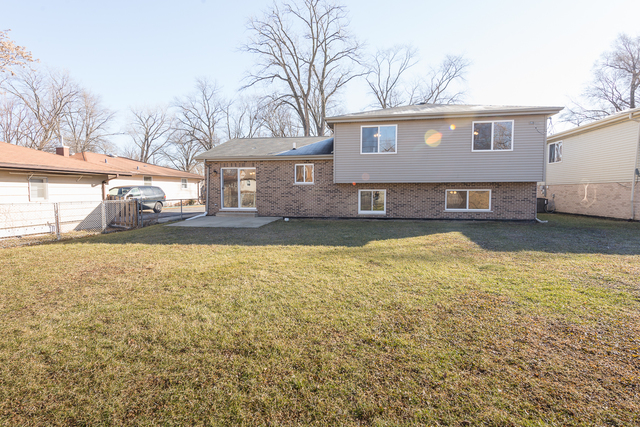 16138 Spaulding Ave, Markham, IL 60428 photo 19