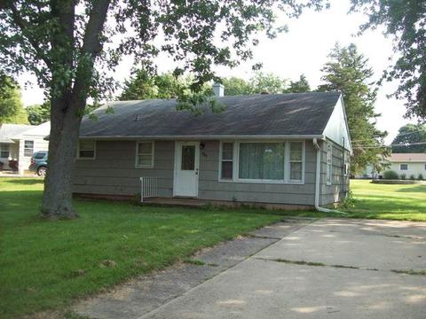 301 Meltzer Ave, Walnut, IL 61376 photo 1