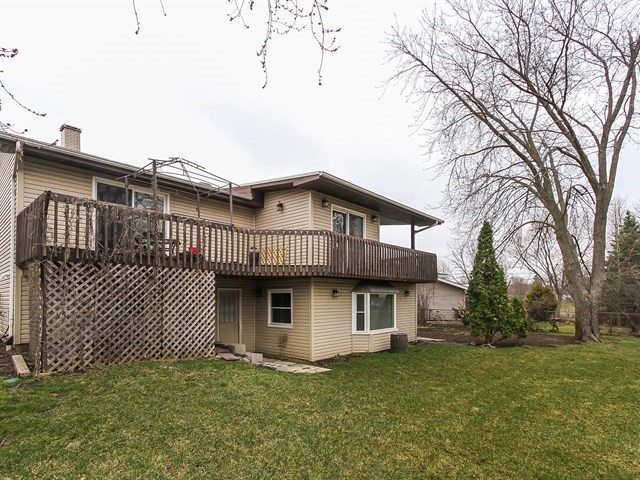 1025 Lancaster Ct, Hoffman Estates, IL 60169 photo 25