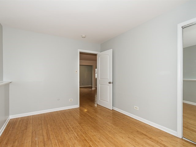 1025 Lancaster Ct, Hoffman Estates, IL 60169 photo 22