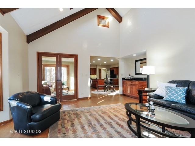 857 Proud Clarion Ct, Naperville, IL 60540 photo 11