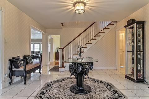 10302 Fox Run Ln, Munster, IN 46321 photo 2