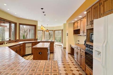 4 Bridle Ct, Burr Ridge, IL 60527 photo 8