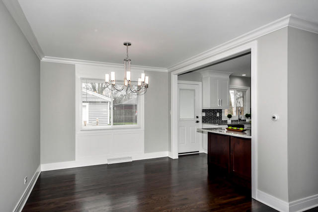 1027 Kenton Rd, Deerfield, IL 60015 photo 4