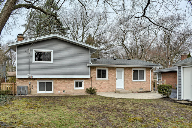 1027 Kenton Rd, Deerfield, IL 60015 photo 17