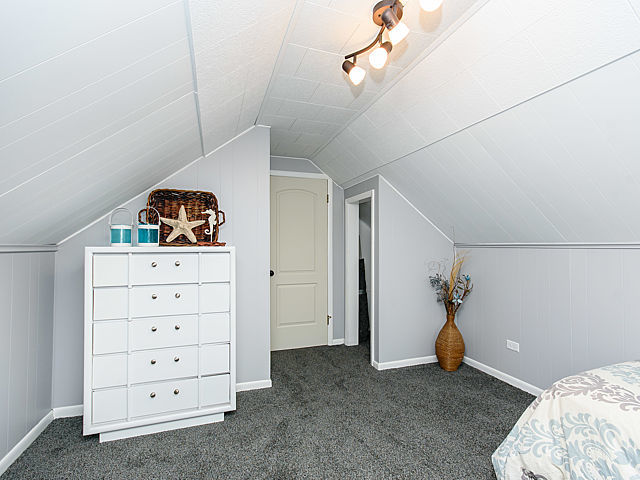 6724 W Devon Ave, Chicago, IL 60631 photo 14