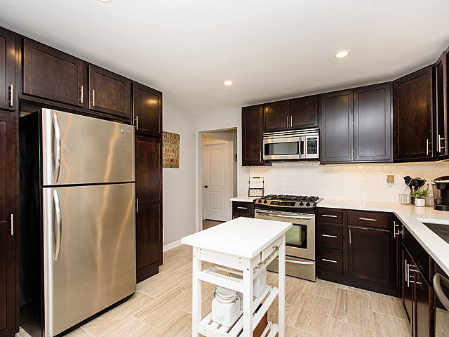 6724 W Devon Ave, Chicago, IL 60631 photo 6