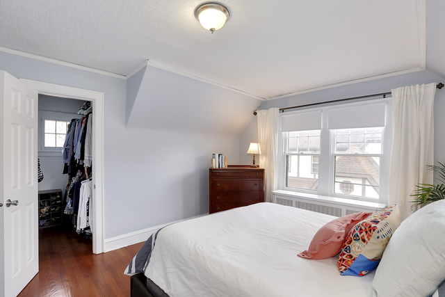 827 N Summit St, Wheaton, IL 60187 photo 11