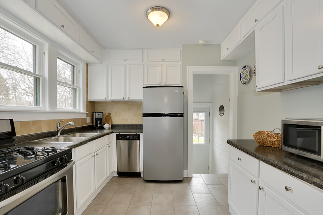 827 N Summit St, Wheaton, IL 60187 photo 19