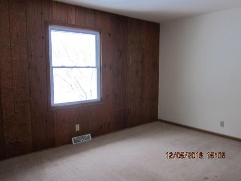 20001 Streit Rd, Harvard, IL 60033 photo 10