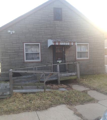 722 6th St, Peru, IL 61354 photo 1