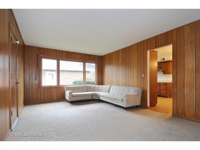 148 Longfellow Dr, Wheaton, IL 60189 photo 5