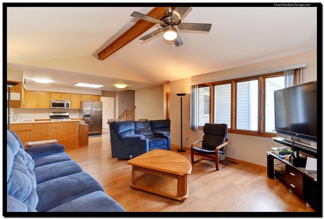 16506 Spangler Rd, Plainfield, IL 60586 photo 4