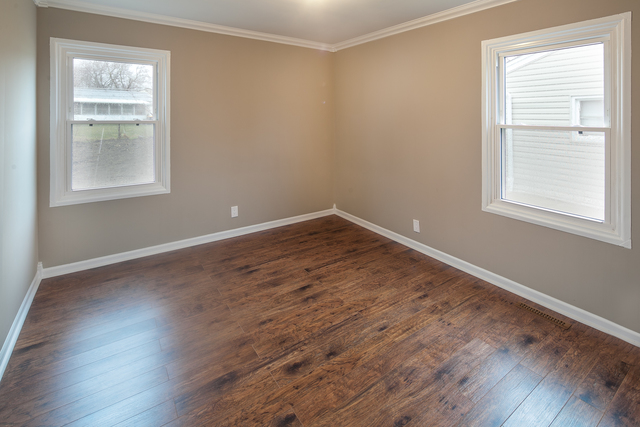 230 E Maxon Ln, Streamwood, IL 60107 photo 9