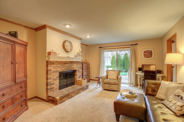1214 Harrington Dr, Champaign, IL 61821 photo 7