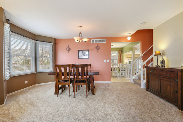 1805 Olde Mill Rd, Plainfield, IL 60586 photo 4