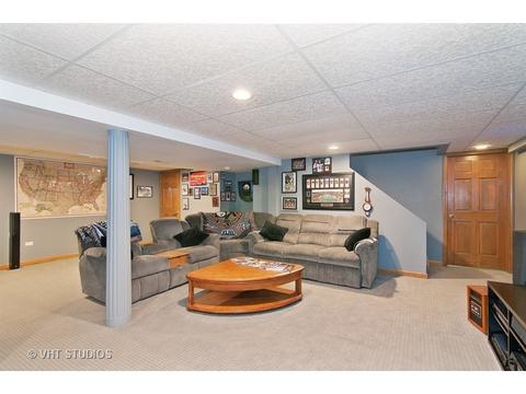 1298 S Bartlett Rd, Bartlett, IL 60103 photo 10