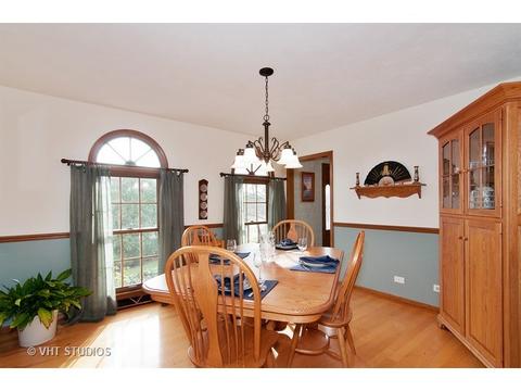 1298 S Bartlett Rd, Bartlett, IL 60103 photo 7