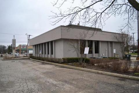 596 N Mclean Blvd, Elgin, IL 60123 photo 4