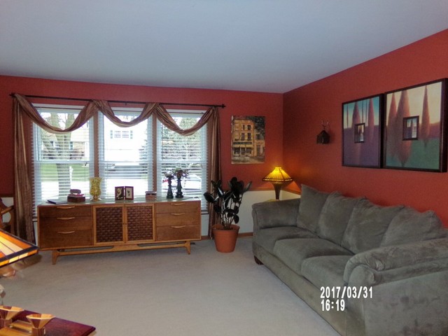 545 W Parkview Ter, Algonquin, IL 60102 photo 3