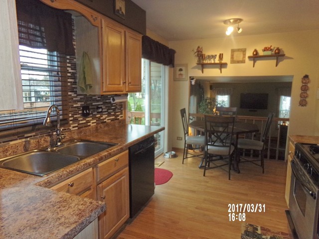 545 W Parkview Ter, Algonquin, IL 60102 photo 6